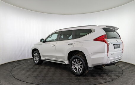 Mitsubishi Pajero Sport III рестайлинг, 2018 год, 2 850 000 рублей, 26 фотография