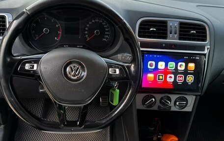 Volkswagen Polo VI (EU Market), 2016 год, 900 000 рублей, 6 фотография