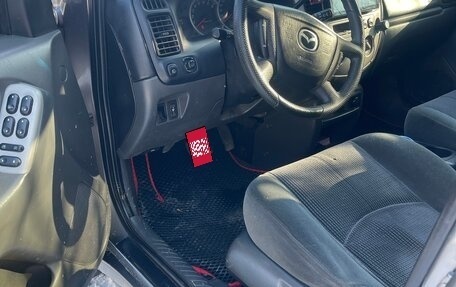 Mazda Tribute II, 2003 год, 600 000 рублей, 10 фотография