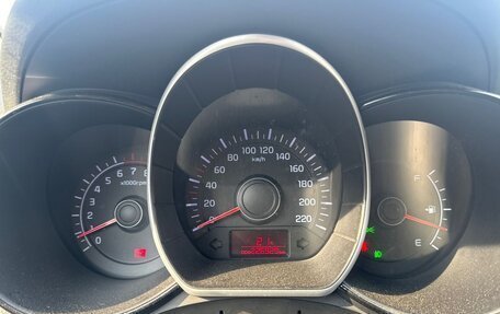 KIA Rio III рестайлинг, 2012 год, 600 000 рублей, 26 фотография