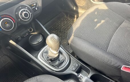 KIA Rio III рестайлинг, 2012 год, 600 000 рублей, 27 фотография