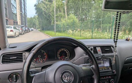 Volkswagen Jetta VI, 2012 год, 1 130 000 рублей, 12 фотография