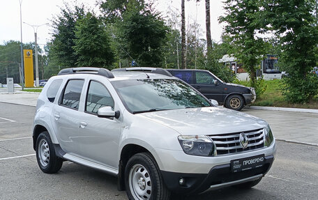 Renault Duster I рестайлинг, 2012 год, 841 000 рублей, 3 фотография