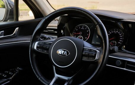 KIA K5, 2020 год, 2 548 000 рублей, 18 фотография