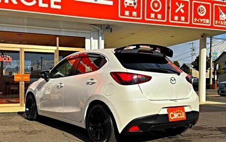 Mazda Demio IV, 2019 год, 1 000 000 рублей, 5 фотография