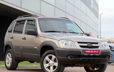 Chevrolet Niva I рестайлинг, 2016 год, 690 000 рублей, 3 фотография