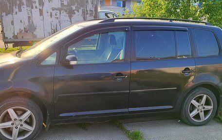 Volkswagen Touran III, 2006 год, 440 000 рублей, 10 фотография