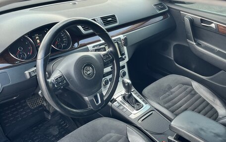 Volkswagen Passat B7, 2012 год, 1 180 000 рублей, 12 фотография