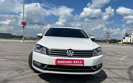 Volkswagen Passat B7, 2012 год, 1 180 000 рублей, 3 фотография