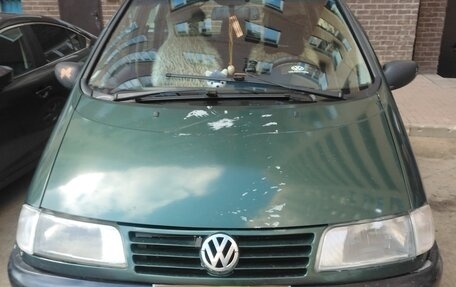 Volkswagen Sharan I рестайлинг, 1998 год, 320 000 рублей, 1 фотография