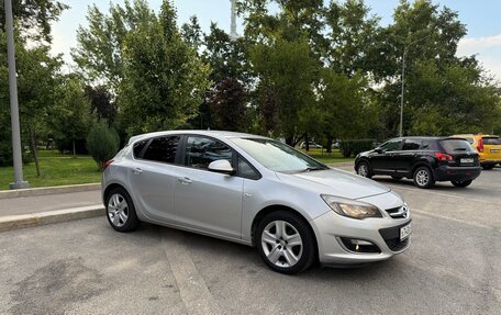 Opel Astra J, 2012 год, 745 000 рублей, 1 фотография