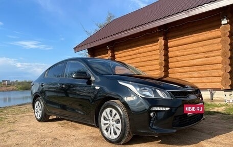 KIA Rio IV, 2020 год, 1 450 000 рублей, 3 фотография
