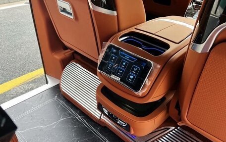 Mercedes-Benz Vito, 2024 год, 6 900 000 рублей, 17 фотография