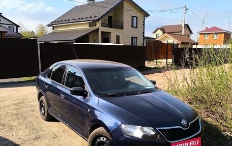 Skoda Rapid I, 2015 год, 750 000 рублей, 2 фотография