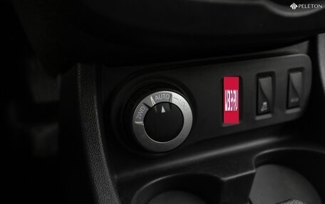 Renault Duster I рестайлинг, 2018 год, 1 040 000 рублей, 20 фотография