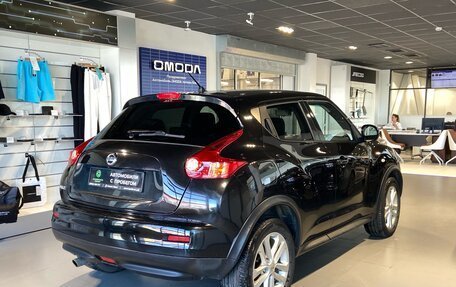 Nissan Juke II, 2011 год, 925 000 рублей, 4 фотография
