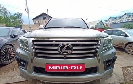 Lexus LX III, 2015 год, 3 300 000 рублей, 10 фотография