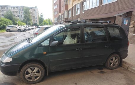 Volkswagen Sharan I рестайлинг, 1998 год, 320 000 рублей, 2 фотография