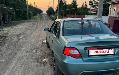 Daewoo Nexia I рестайлинг, 2008 год, 300 000 рублей, 2 фотография