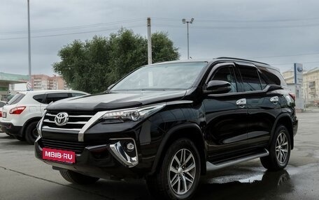 Toyota Fortuner II, 2018 год, 3 100 000 рублей, 1 фотография