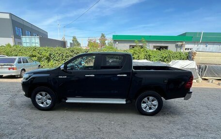 Toyota Hilux VIII, 2015 год, 2 950 000 рублей, 5 фотография