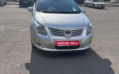 Toyota Avensis III рестайлинг, 2009 год, 985 000 рублей, 2 фотография