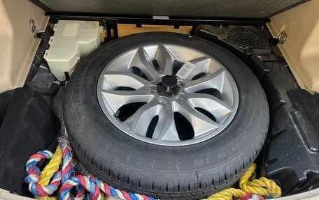 Land Rover Freelander II рестайлинг 2, 2014 год, 1 490 000 рублей, 13 фотография