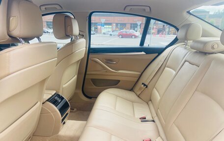 BMW 5 серия, 2012 год, 1 550 000 рублей, 15 фотография