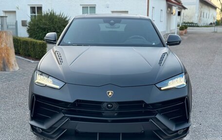 Lamborghini Urus I, 2025 год, 47 100 000 рублей, 3 фотография