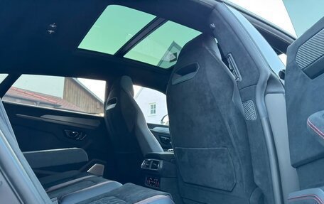 Lamborghini Urus I, 2025 год, 47 100 000 рублей, 18 фотография