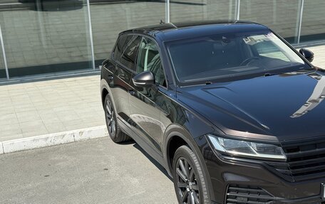Volkswagen Touareg III, 2018 год, 3 300 000 рублей, 8 фотография