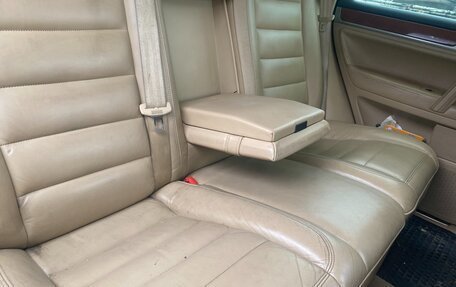 Volkswagen Touareg III, 2006 год, 999 999 рублей, 11 фотография