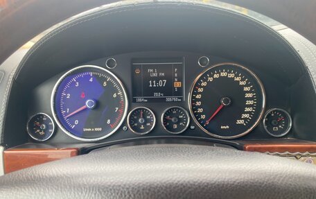 Volkswagen Touareg III, 2006 год, 999 999 рублей, 20 фотография