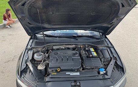 Volkswagen Passat B8 рестайлинг, 2018 год, 2 400 000 рублей, 12 фотография
