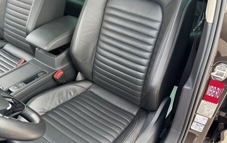 Volkswagen Passat B8 рестайлинг, 2018 год, 2 400 000 рублей, 19 фотография