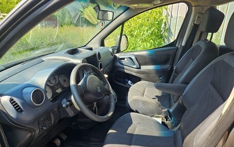 Peugeot Partner II рестайлинг 2, 2012 год, 425 000 рублей, 9 фотография