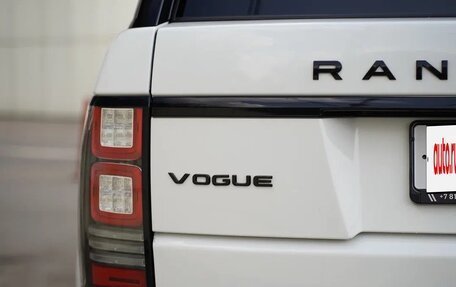 Land Rover Range Rover IV рестайлинг, 2016 год, 5 950 000 рублей, 7 фотография