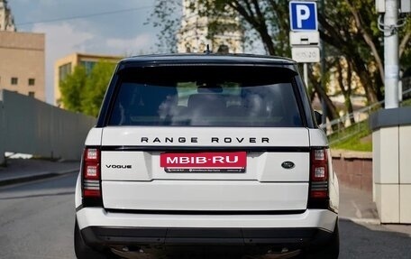Land Rover Range Rover IV рестайлинг, 2016 год, 5 950 000 рублей, 8 фотография