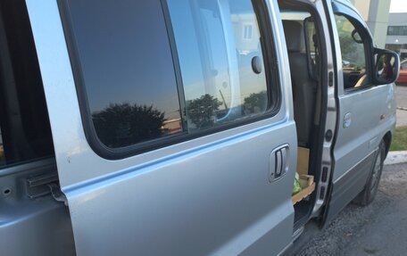 Hyundai H-1 II рестайлинг, 2007 год, 670 000 рублей, 5 фотография