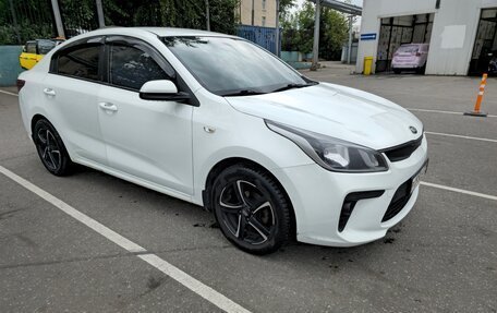 KIA Rio IV, 2018 год, 1 250 000 рублей, 6 фотография
