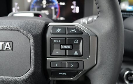 Toyota Land Cruiser Prado, 2024 год, 11 150 000 рублей, 11 фотография
