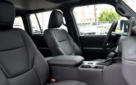 Toyota Land Cruiser Prado, 2024 год, 11 150 000 рублей, 25 фотография