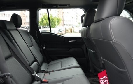 Toyota Land Cruiser Prado, 2024 год, 11 150 000 рублей, 28 фотография