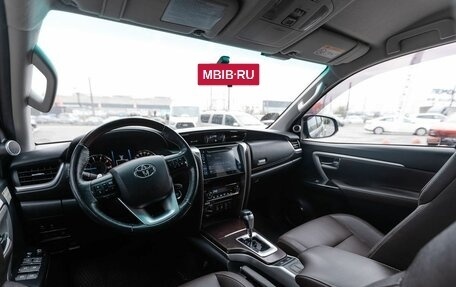 Toyota Fortuner II, 2018 год, 3 100 000 рублей, 8 фотография