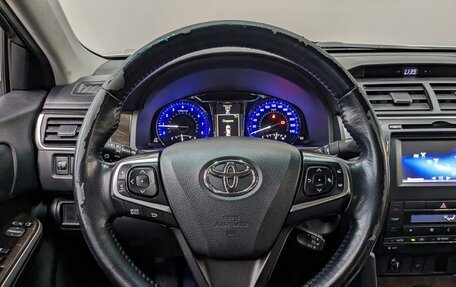 Toyota Camry, 2016 год, 2 050 000 рублей, 17 фотография