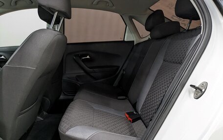 Volkswagen Polo VI (EU Market), 2018 год, 1 100 000 рублей, 27 фотография