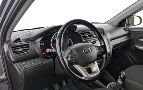 KIA Rio III рестайлинг, 2014 год, 800 000 рублей, 16 фотография