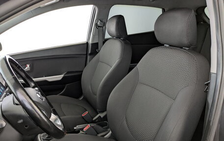 KIA Rio III рестайлинг, 2014 год, 800 000 рублей, 20 фотография