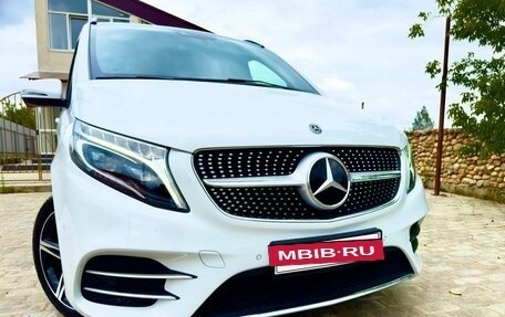 Mercedes-Benz V-Класс, 2019 год, 5 650 000 рублей, 5 фотография