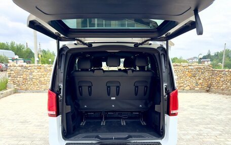 Mercedes-Benz V-Класс, 2019 год, 5 650 000 рублей, 31 фотография